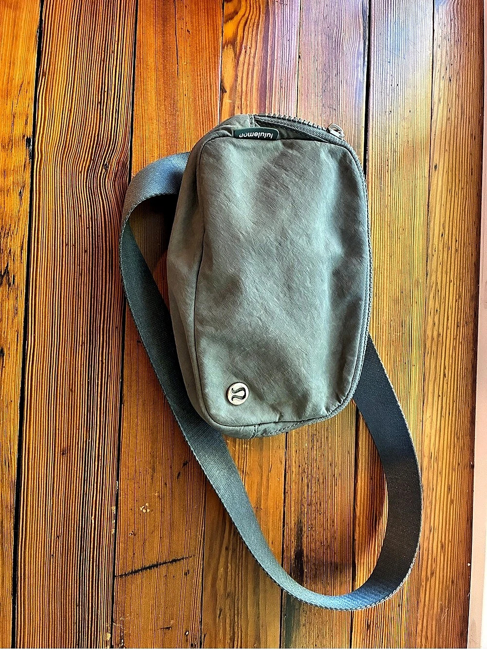 lululemon Everywhere Belt Bag Crossbody Bag in green